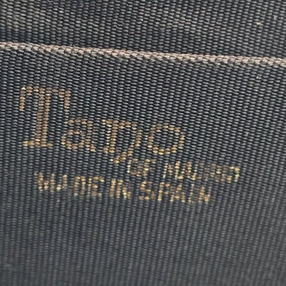 Tano of Madrid - Vintage Silver & Leather Locking Train Case Style Purse​ - Picture 11 of 16